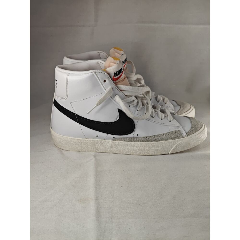 Nike Blazer Mid '77 White Black Team Orange Women's Size 8
